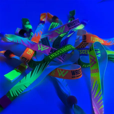 Bracelets textile UV réfléchissant (15x340 mm, impression en couleur sur un côté, inscriptions variables) - anneau en plastique autobloquant