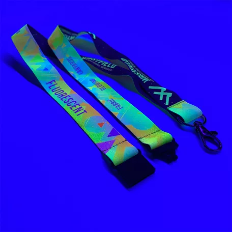Tours de cou en satin UV réfléchissant (20x900 mm impression en couleur sur les deux côtés) - mousqueton à cliquet en métal et attache anti-étranglement